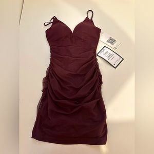 Macys Juniors V Neck Ruched Bodycon Dress🍷color
